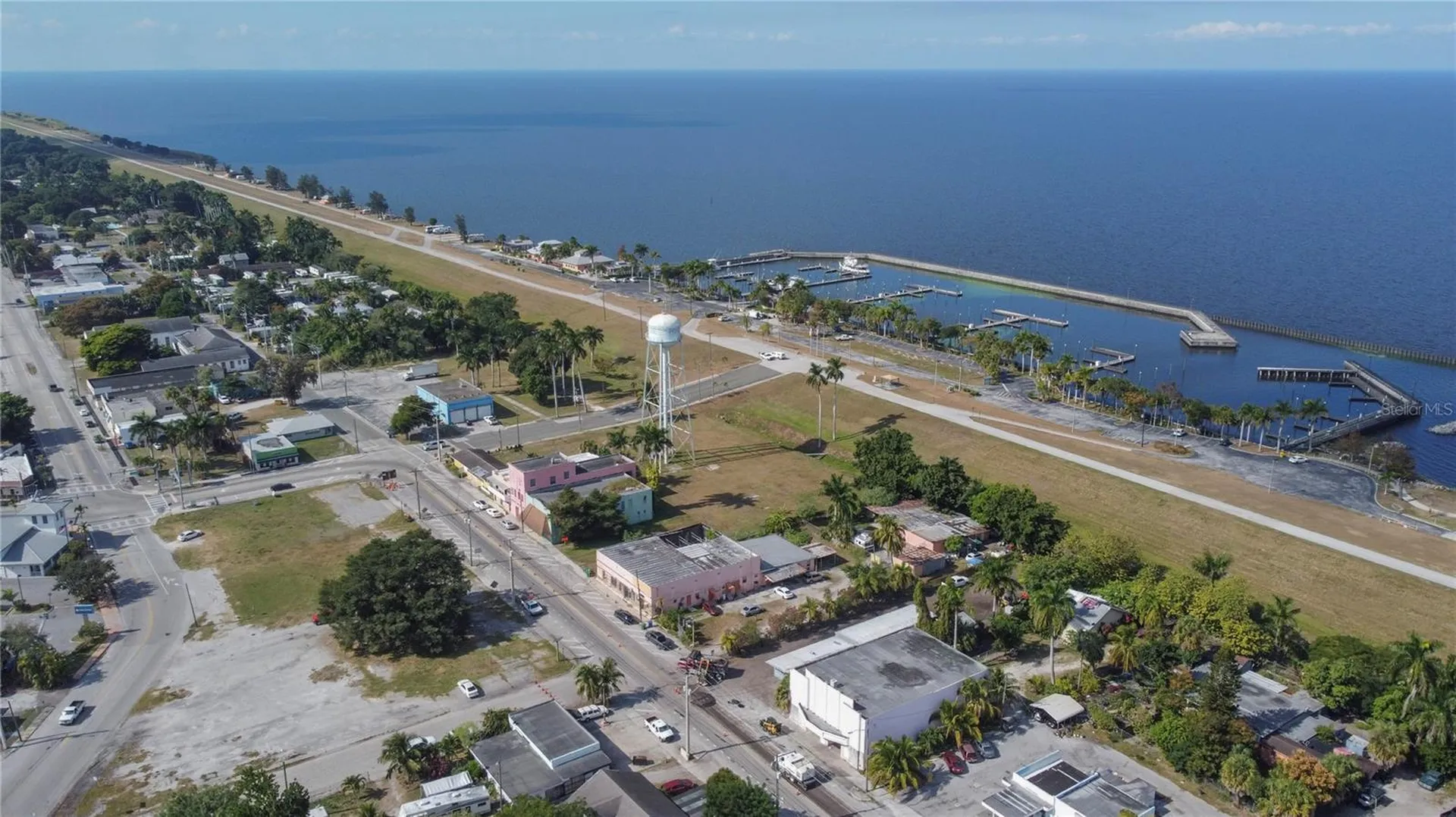 185 E Main Street Pahokee FL 33476