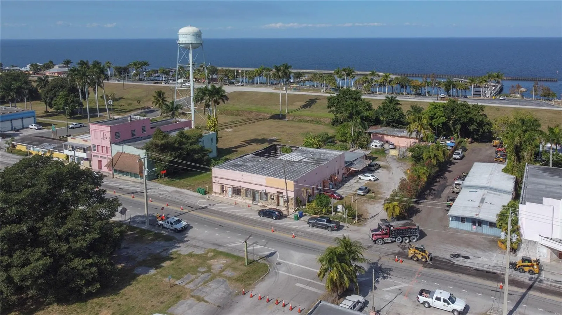 185 E Main Street Pahokee FL 33476