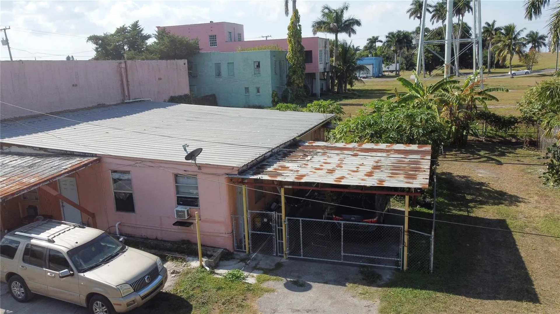185 E Main Street Pahokee FL 33476