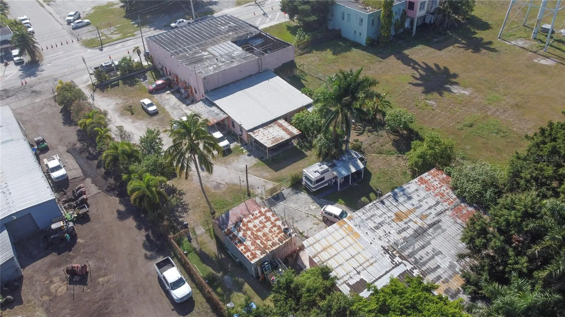185 E Main Street Pahokee FL 33476