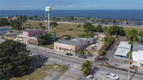 185 E Main Street Pahokee FL 33476