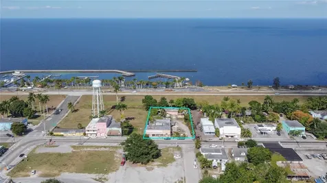 185 E Main Street Pahokee FL 33476
