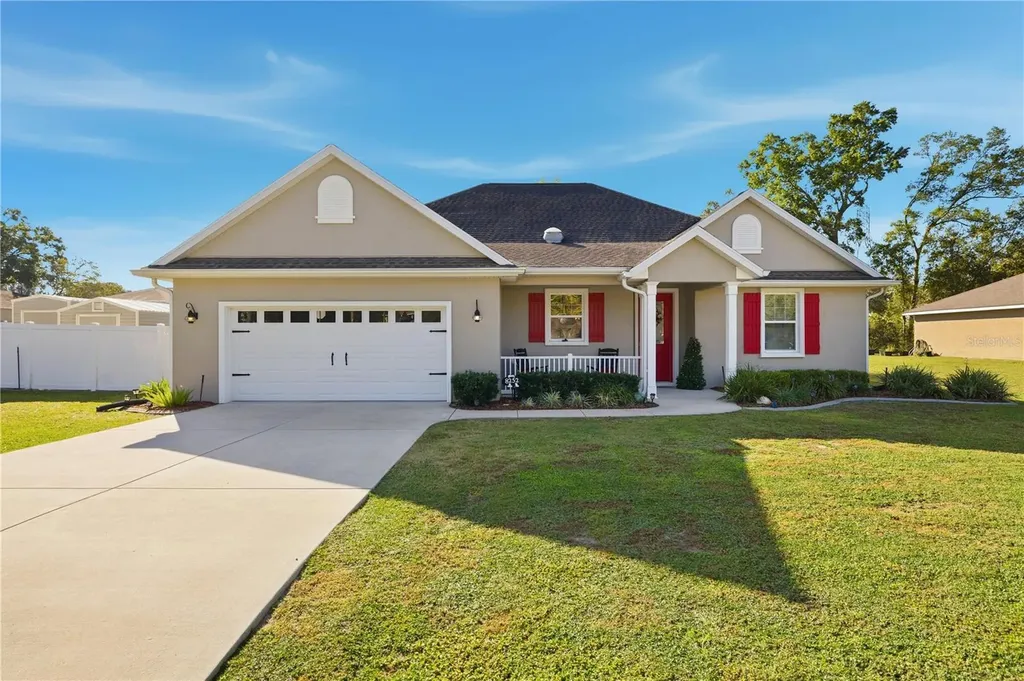 8252 SE 164th Place Summerfield FL 34491
