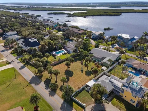 4216 Cardinal Boulevard Port Orange FL 32127