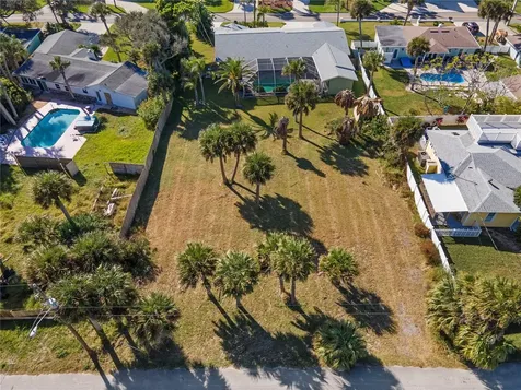 4216 Cardinal Boulevard Port Orange FL 32127