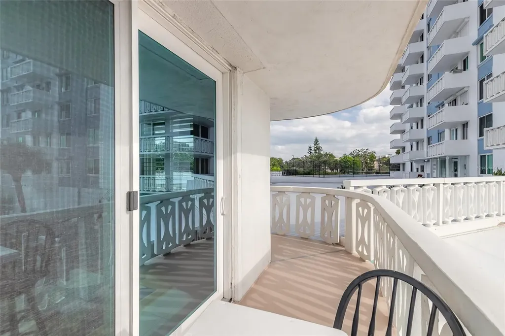 935 N Halifax Avenue Daytona Beach FL 32118