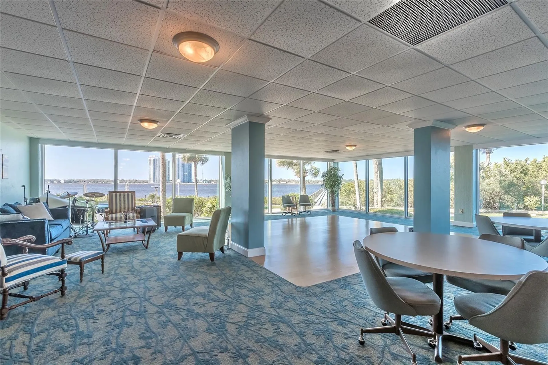 935 N Halifax Avenue Daytona Beach FL 32118