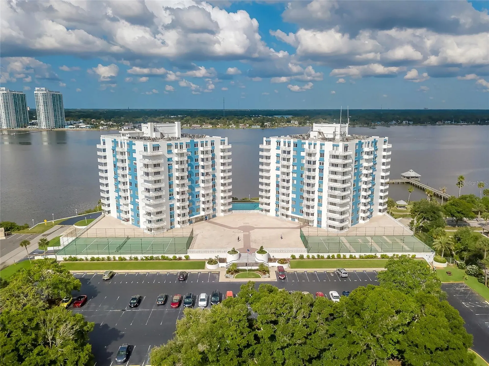 935 N Halifax Avenue Daytona Beach FL 32118