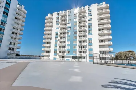 935 N Halifax Avenue Daytona Beach FL 32118