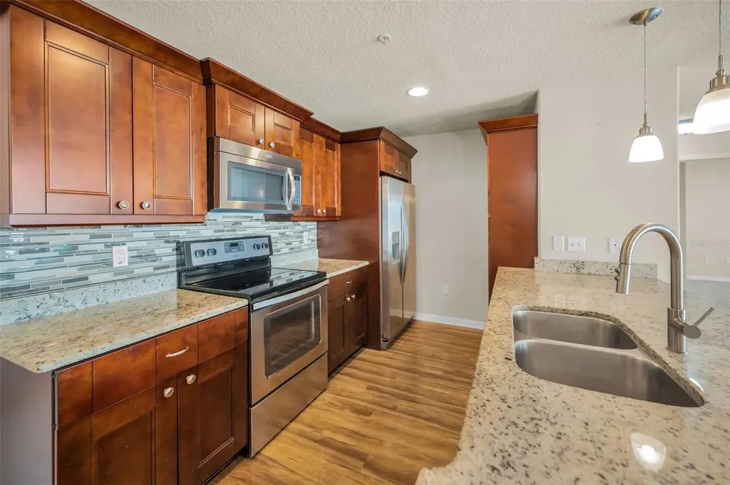 5064 Royal Palms Way New Port Richey FL 34652