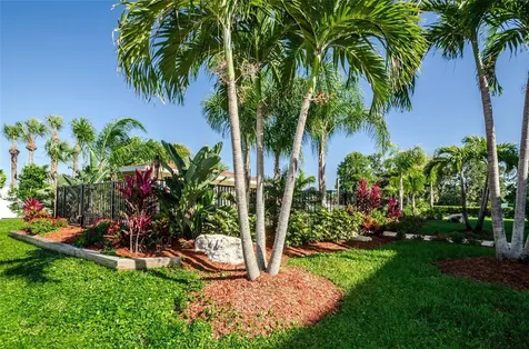 5064 Royal Palms Way New Port Richey FL 34652
