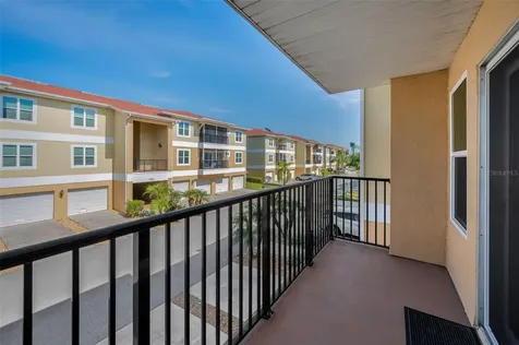 5064 Royal Palms Way New Port Richey FL 34652