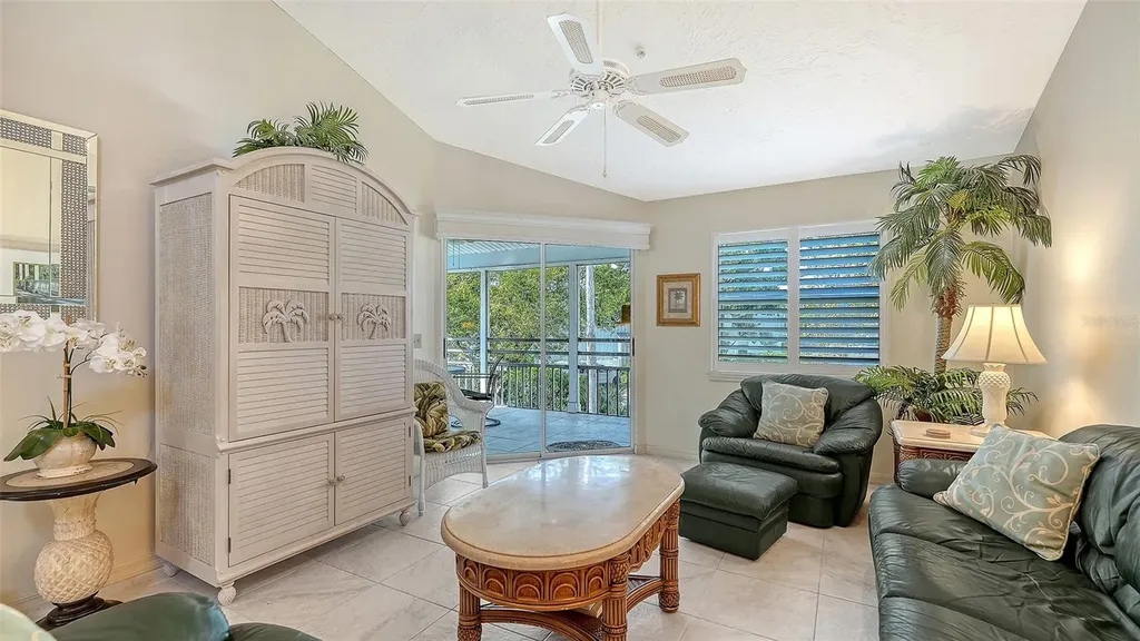 1225 Siesta Bayside Drive Sarasota FL 34242