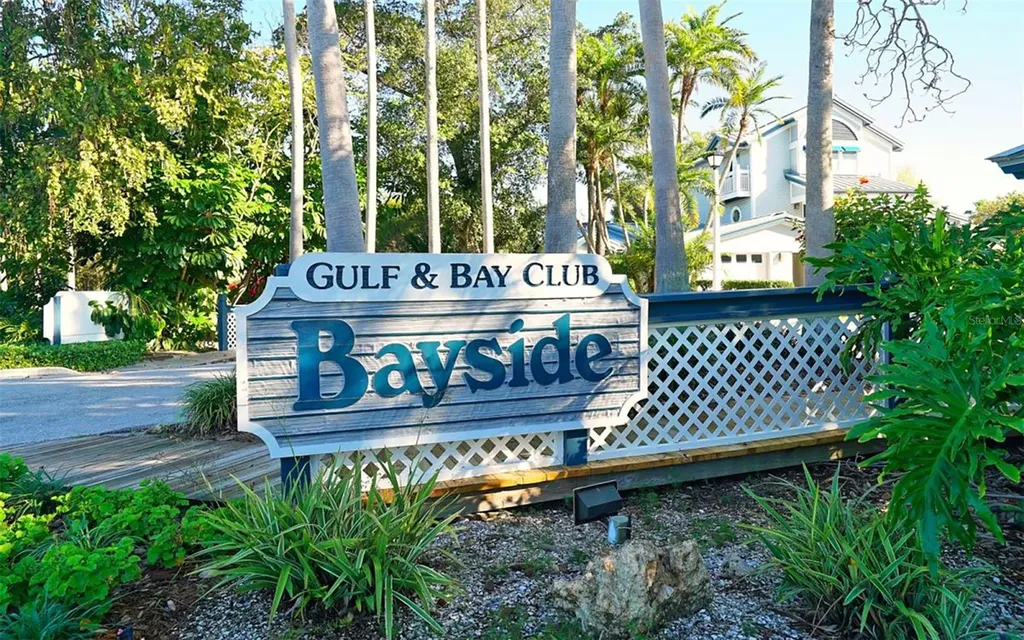 1225 Siesta Bayside Drive Sarasota FL 34242