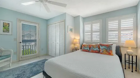 1225 Siesta Bayside Drive Sarasota FL 34242