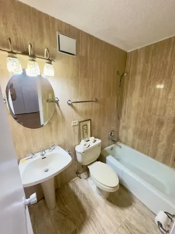 Cond Villa. Marina 200 Ave. Marina Fajardo PR 00738