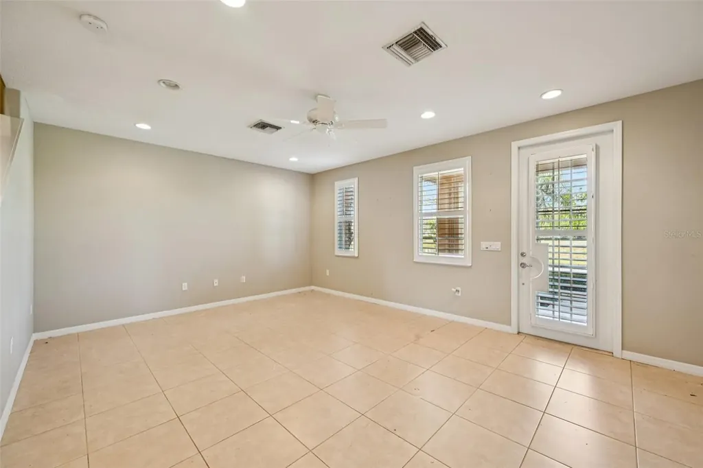 3776 82nd Avenue Circle E Sarasota FL 34243