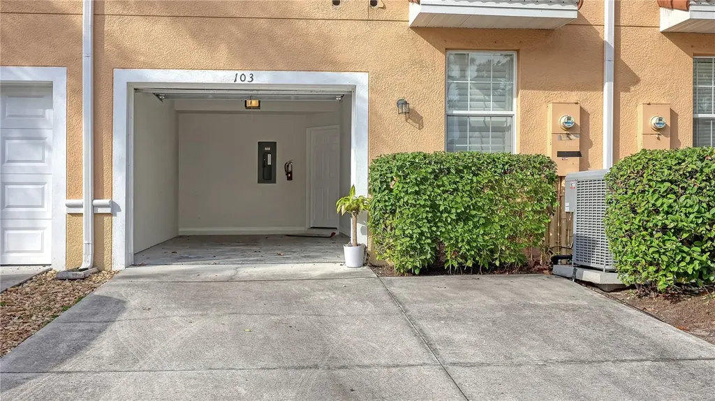 3776 82nd Avenue Circle E Sarasota FL 34243