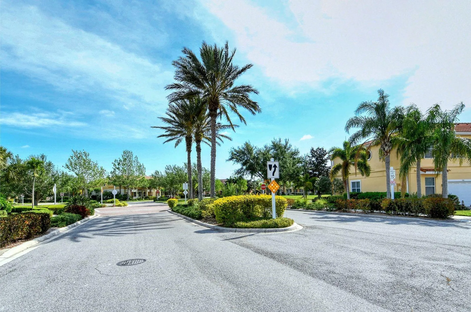 3776 82nd Avenue Circle E Sarasota FL 34243