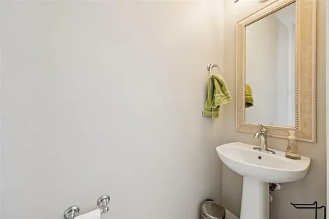 3776 82nd Avenue Circle E Sarasota FL 34243