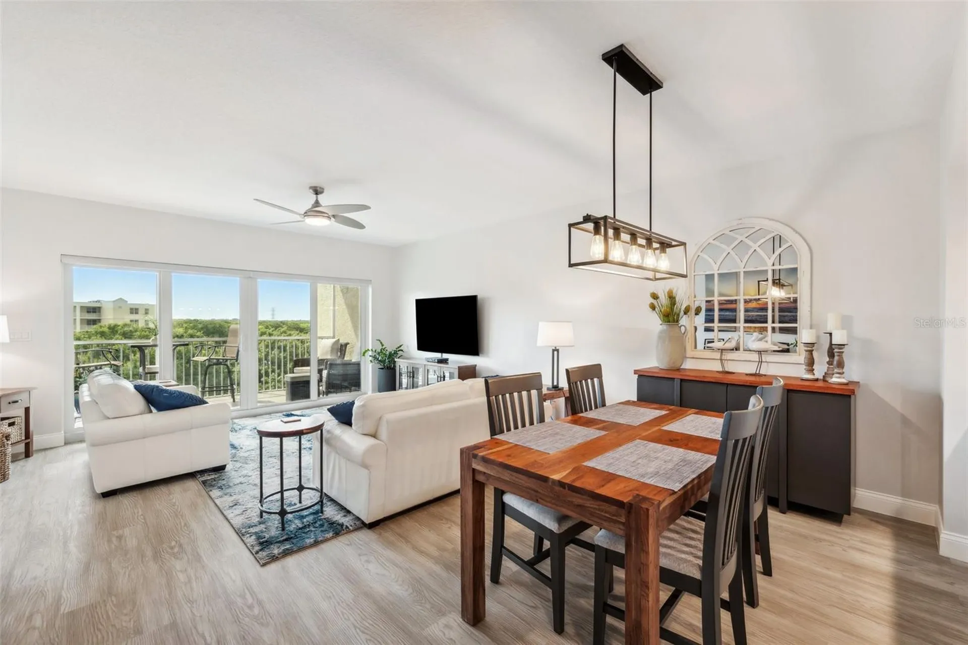960 Starkey Road Largo FL 33771