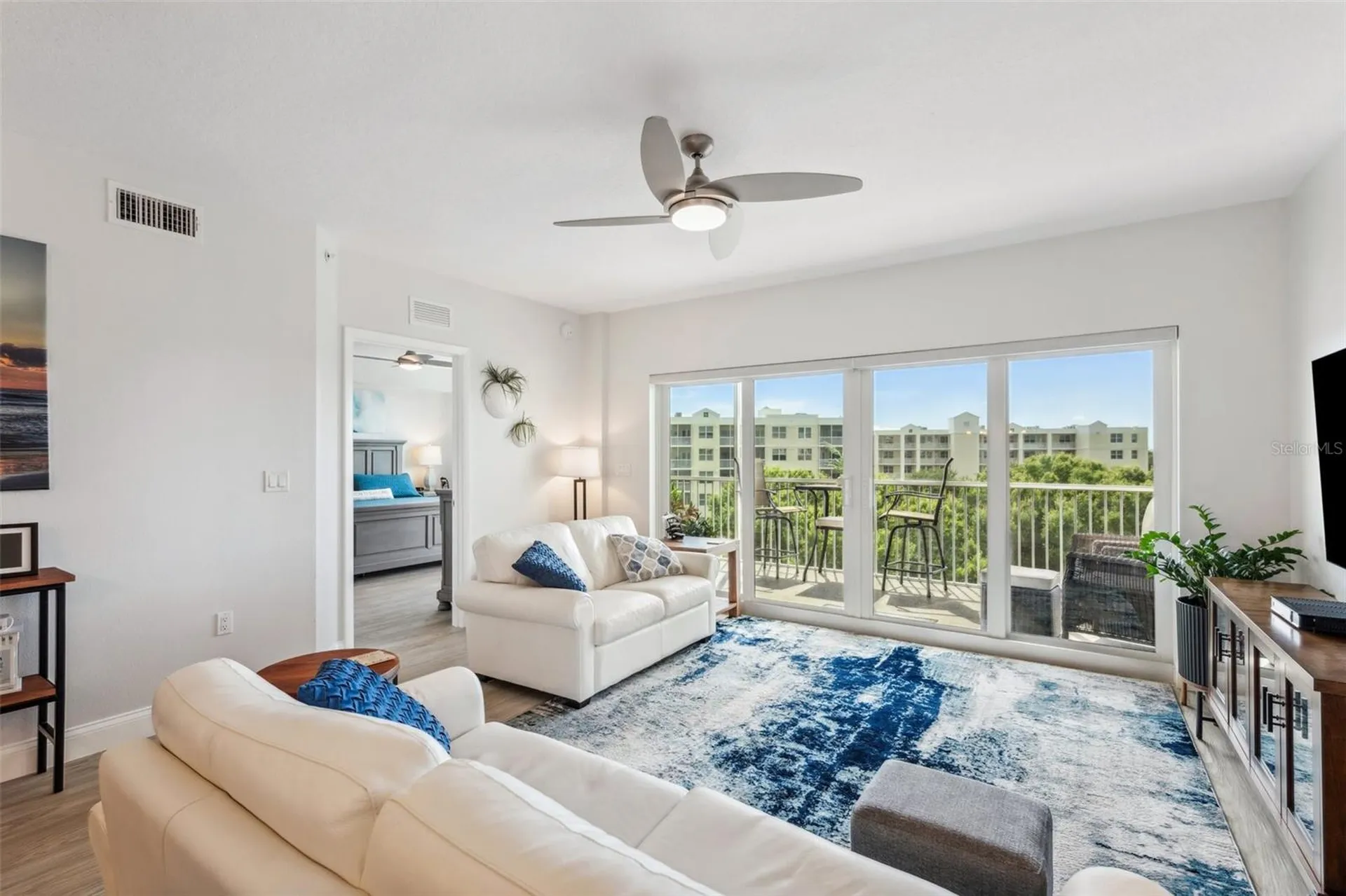960 Starkey Road Largo FL 33771