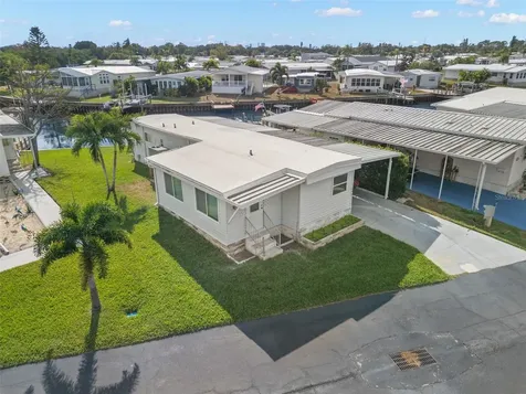 340 Mount Oak Avenue NE St Petersburg FL 33702