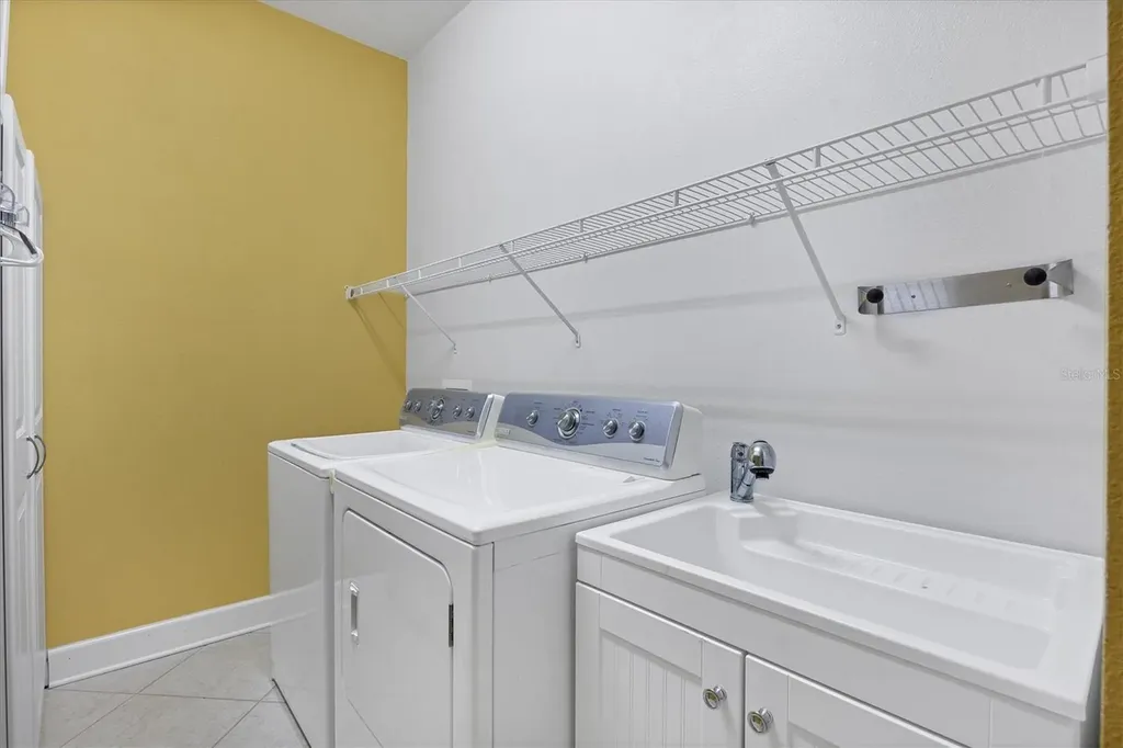 2520 Terracina Drive Venice FL 34292