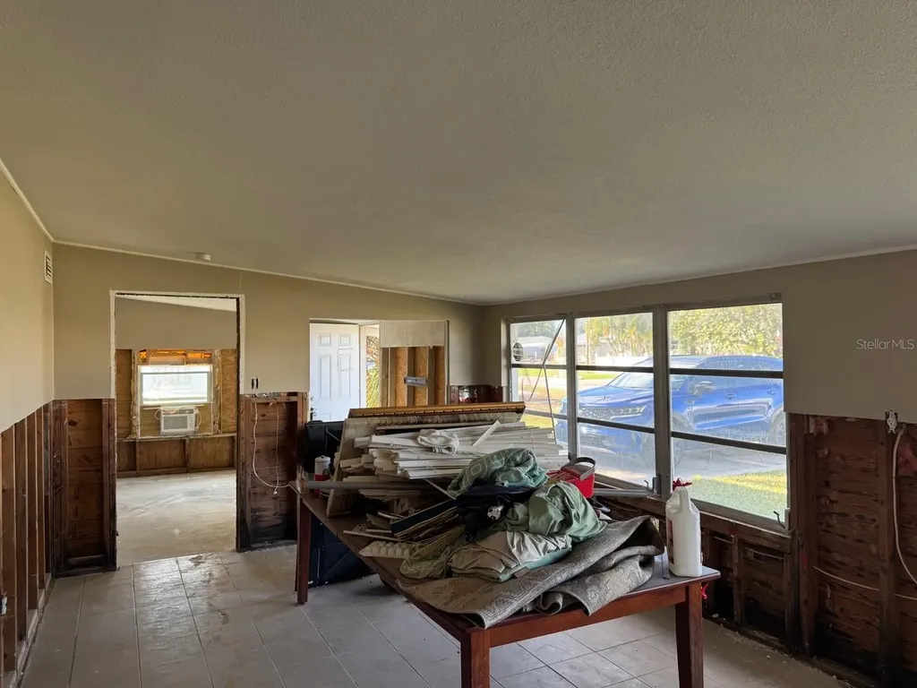 1021 Canal Street Ruskin FL 33570