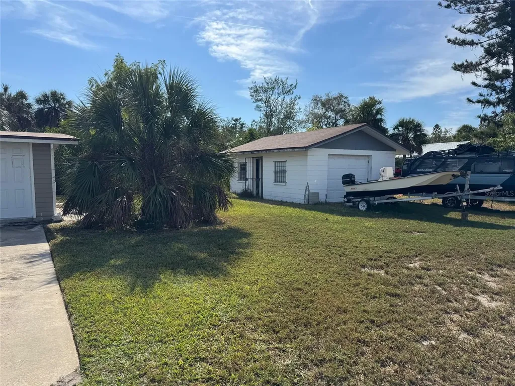 1021 Canal Street Ruskin FL 33570