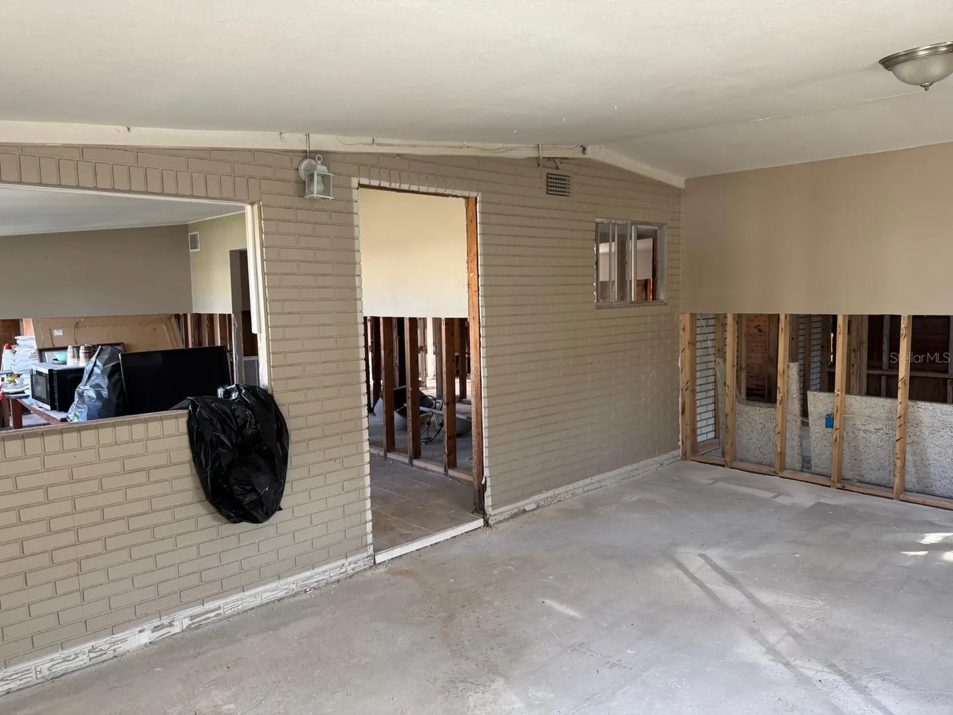 1021 Canal Street Ruskin FL 33570