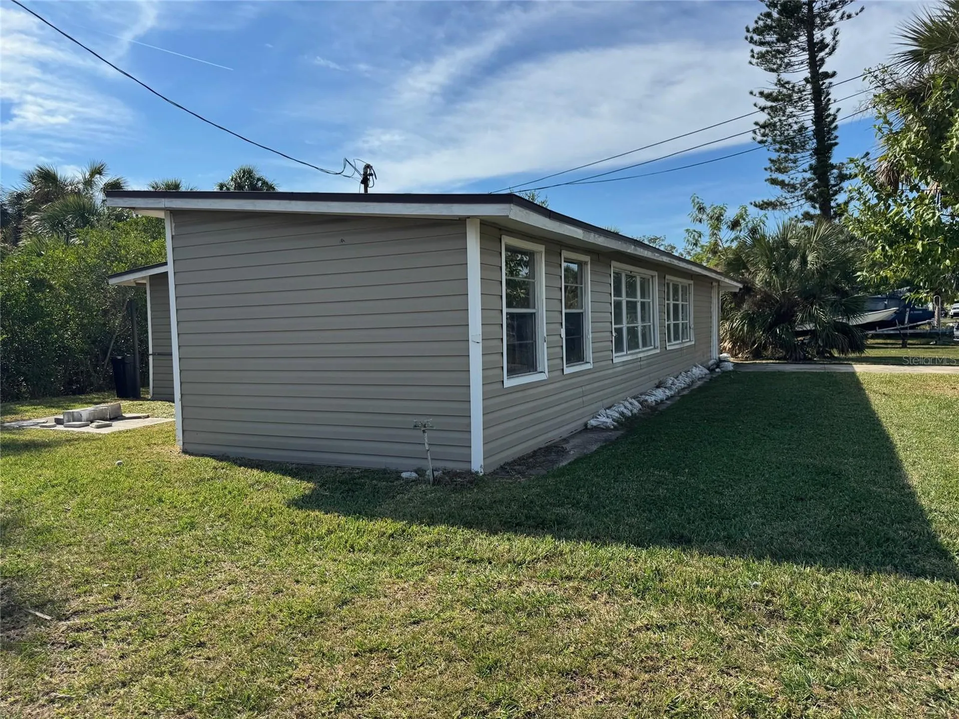 1021 Canal Street Ruskin FL 33570