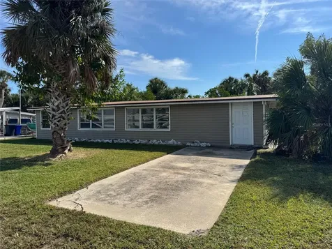 1021 Canal Street Ruskin FL 33570