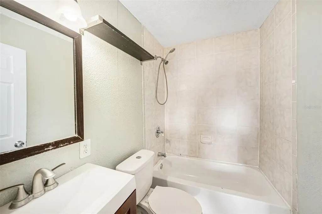 119 W Keyes Avenue Tampa FL 33602