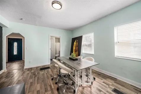 119 W Keyes Avenue Tampa FL 33602