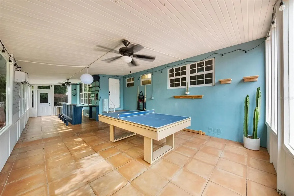 12995 NE 5th Avenue North Miami FL 33161