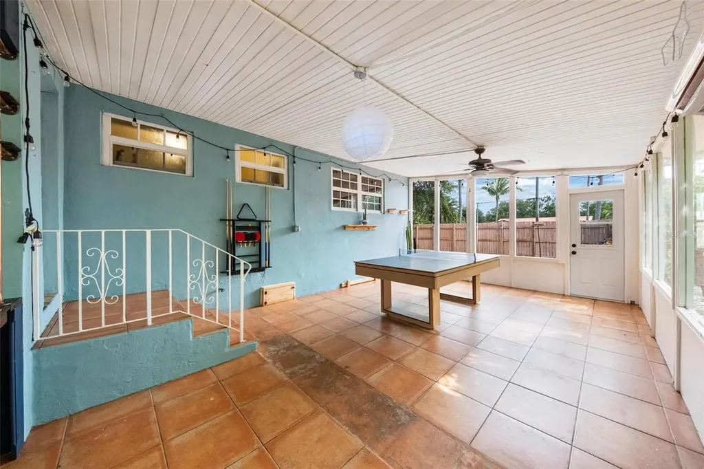 12995 NE 5th Avenue North Miami FL 33161