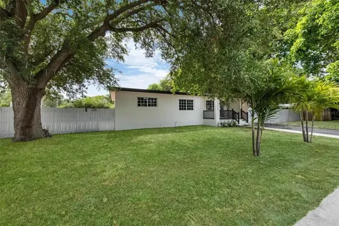 12995 NE 5th Avenue North Miami FL 33161