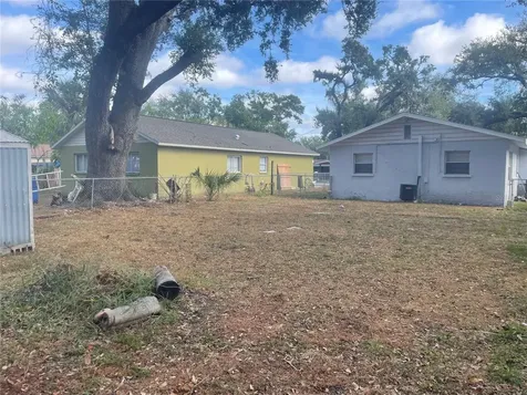 1112 6th Street E Bradenton FL 34208