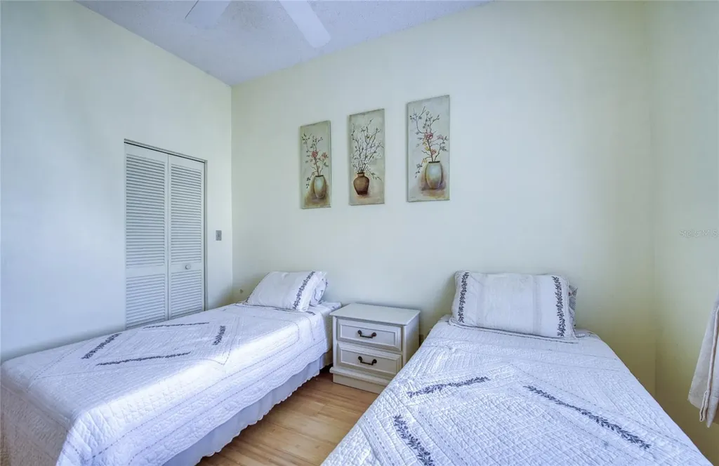 6047 Bahia Del Mar Boulevard St Petersburg FL 33715