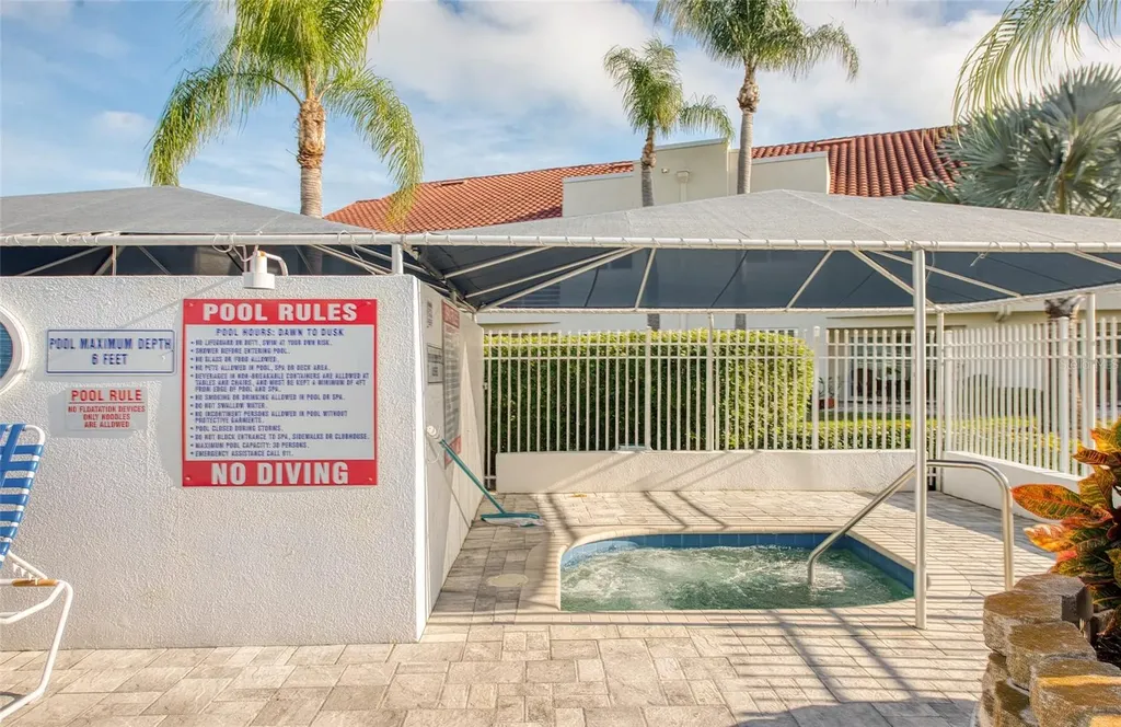 6047 Bahia Del Mar Boulevard St Petersburg FL 33715