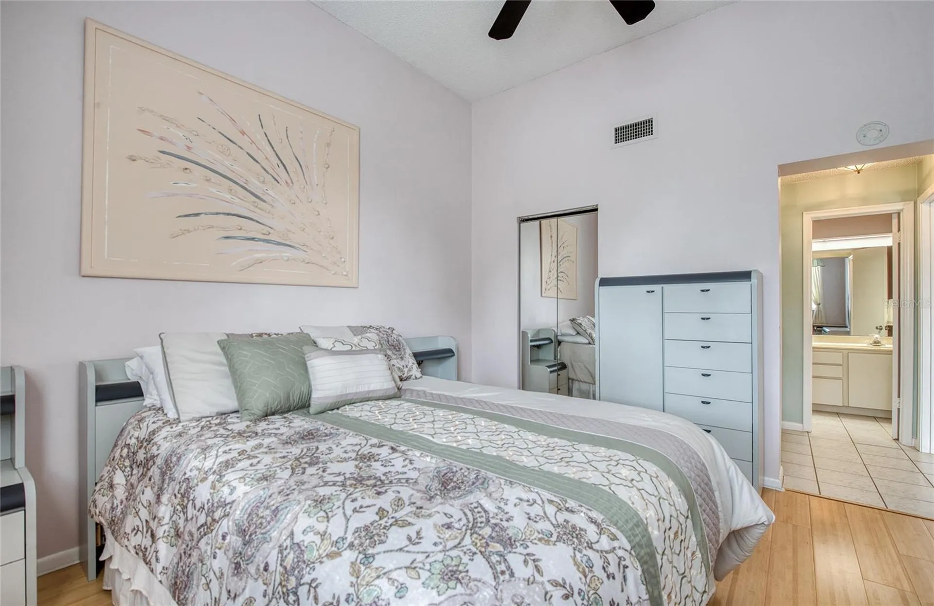 6047 Bahia Del Mar Boulevard St Petersburg FL 33715