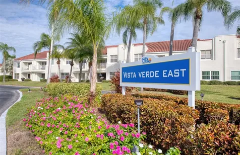6047 Bahia Del Mar Boulevard St Petersburg FL 33715