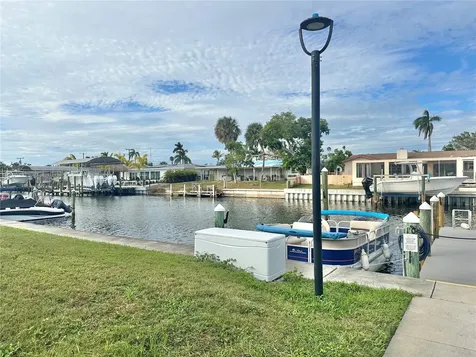 9722 Hernando Court Bradenton FL 34210