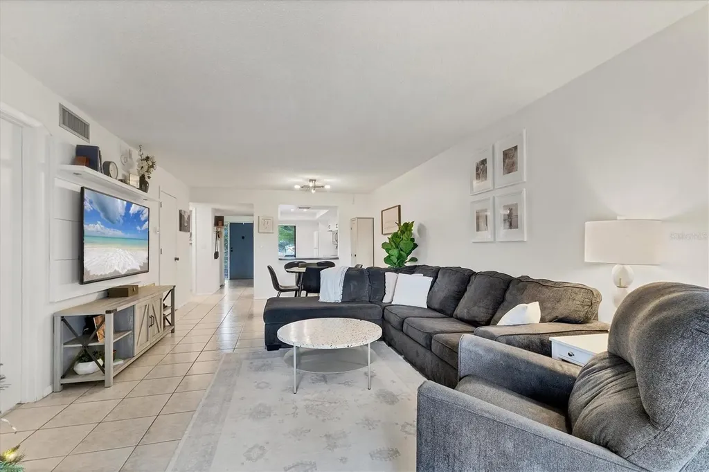 7203 Curtiss Avenue Sarasota FL 34231