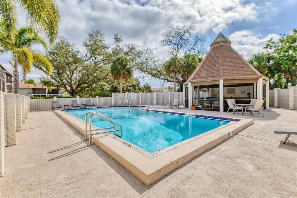 7203 Curtiss Avenue Sarasota FL 34231