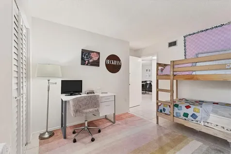 7203 Curtiss Avenue Sarasota FL 34231