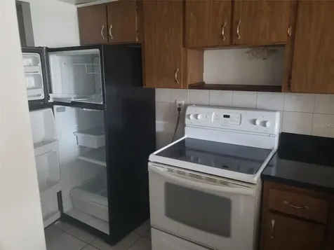 3824 N Lake Drive Tampa FL 33614