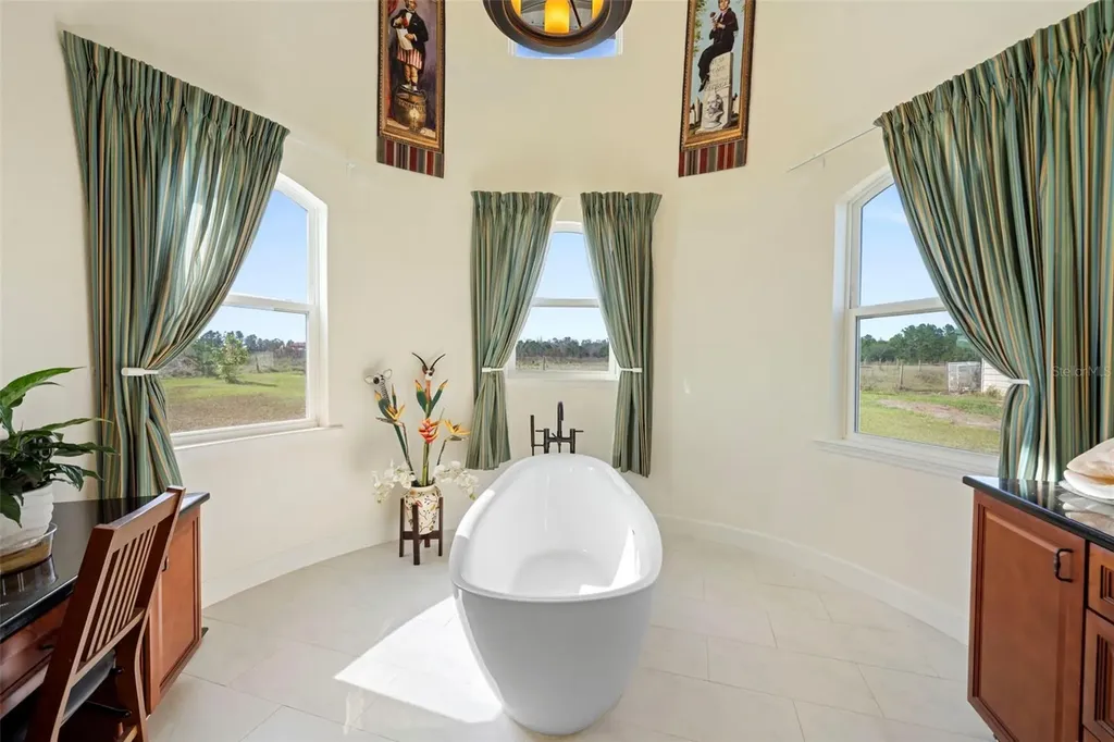 13023 Sweet Hill Road Polk City FL 33868