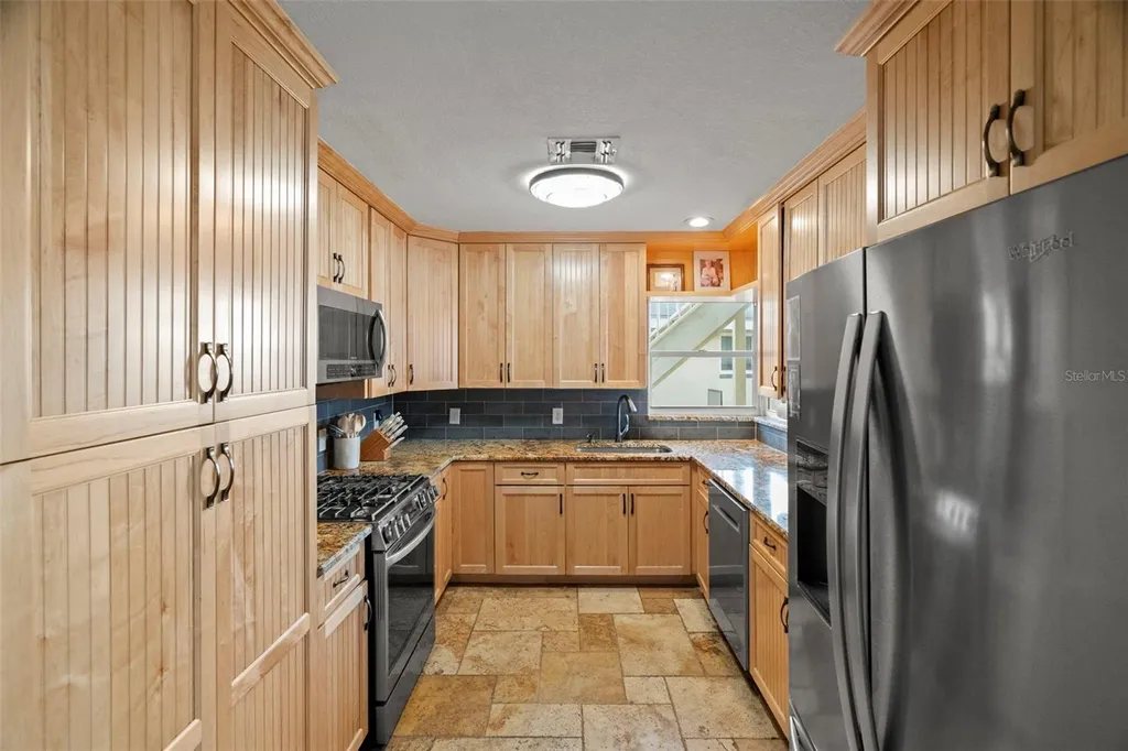 2288 Edythe Drive Dunedin FL 34698